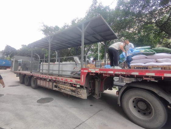 零排放中试验证:连续运行装置与取样分析 零排放项目连续中试装置与蒸发结晶小试现场布置